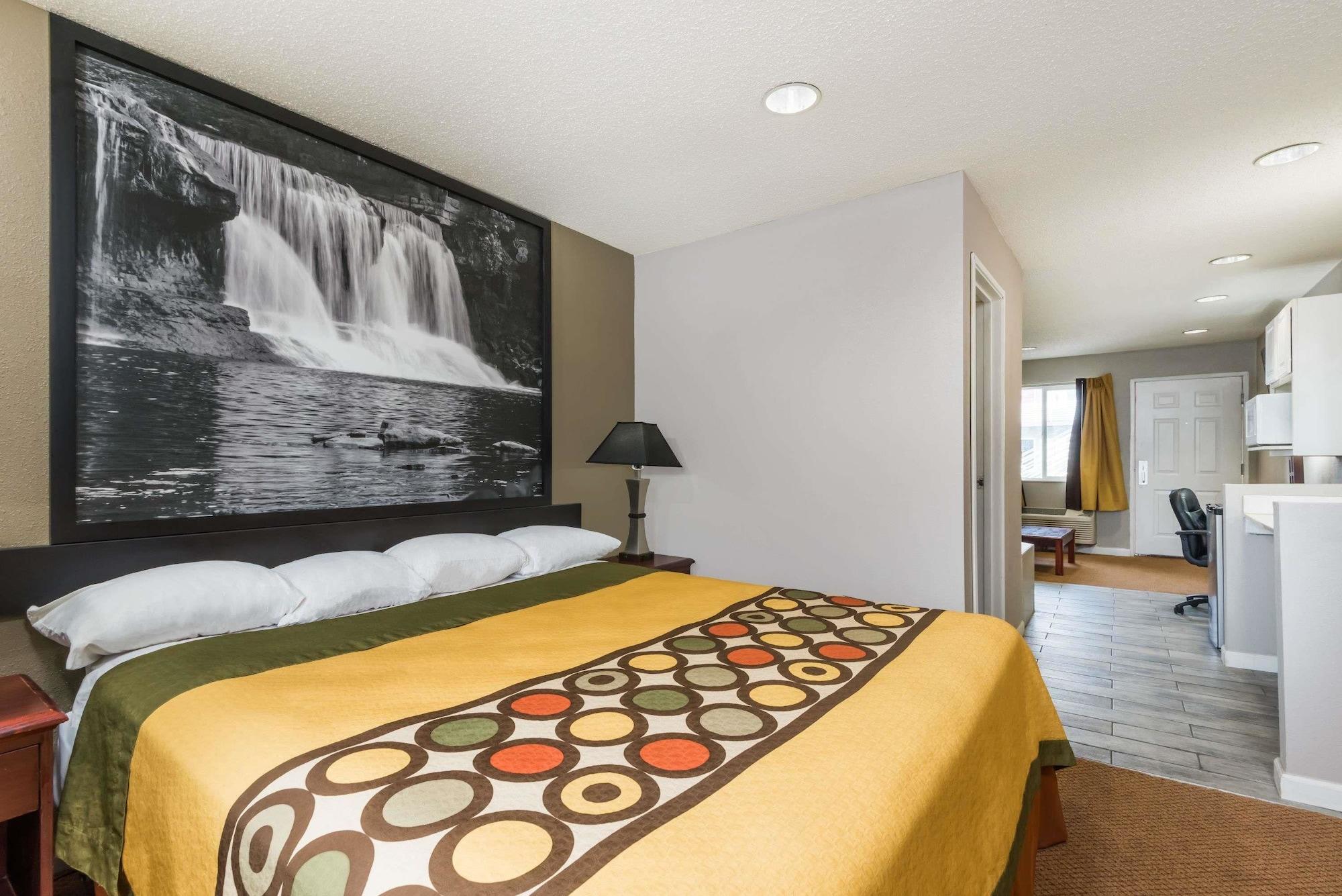 Super 8 By Wyndham Indianapolis/Ne/Castleton Area Hotel Kültér fotó