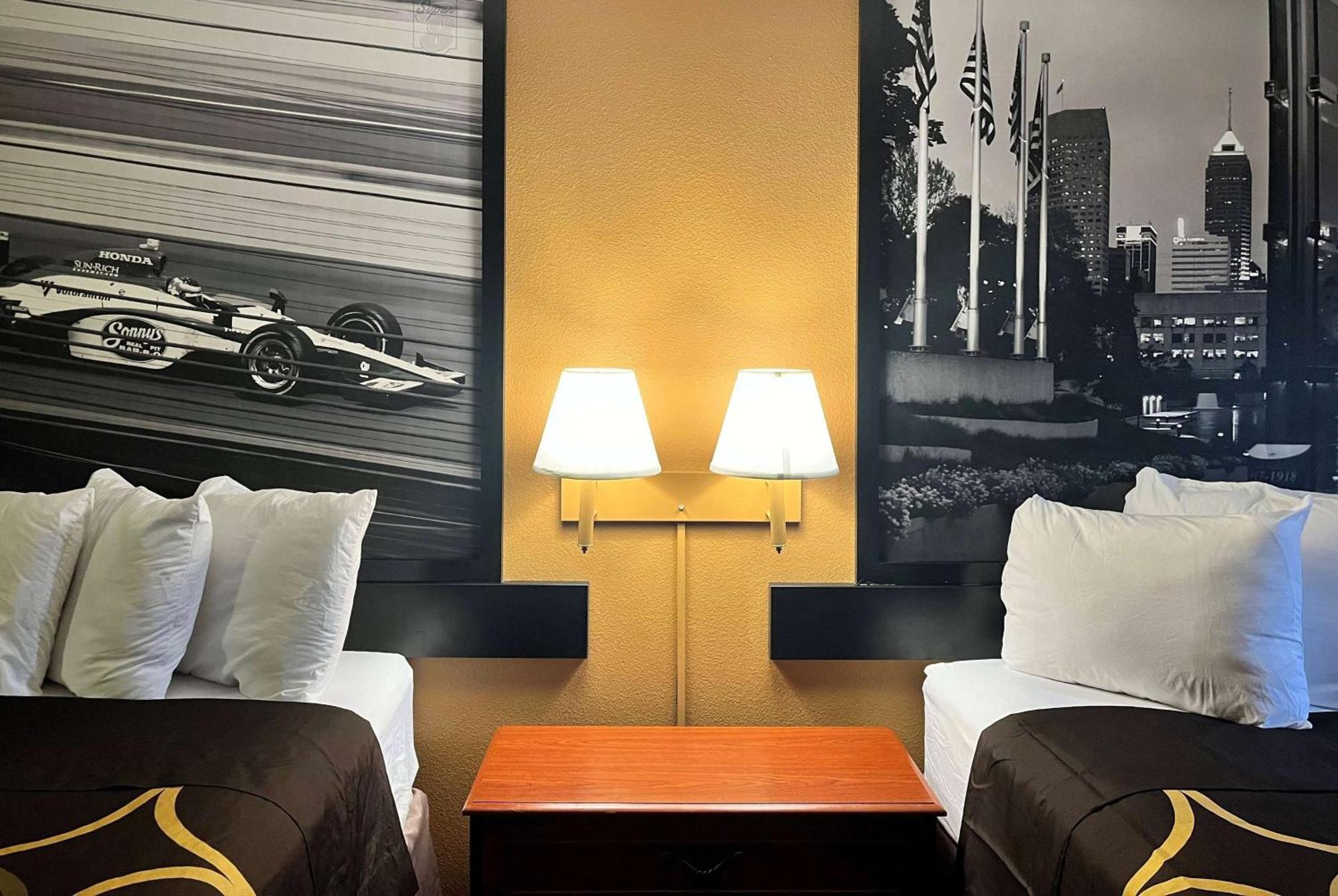 Super 8 By Wyndham Indianapolis/Ne/Castleton Area Hotel Kültér fotó