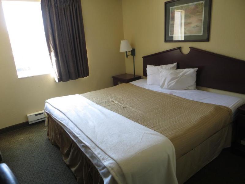 Super 8 By Wyndham Indianapolis/Ne/Castleton Area Hotel Kültér fotó